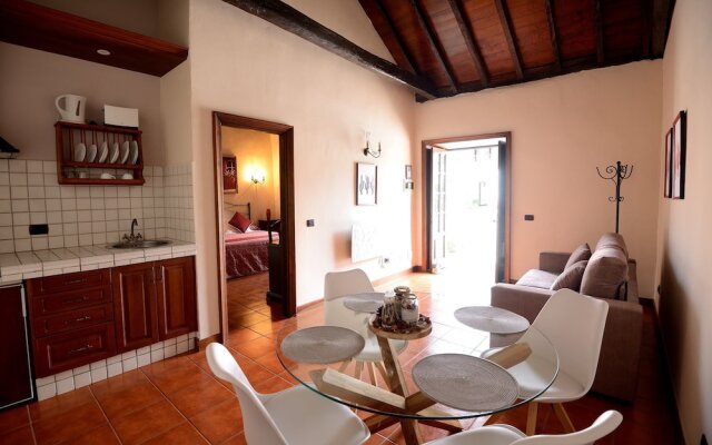 Hotel Rural Finca Sulula