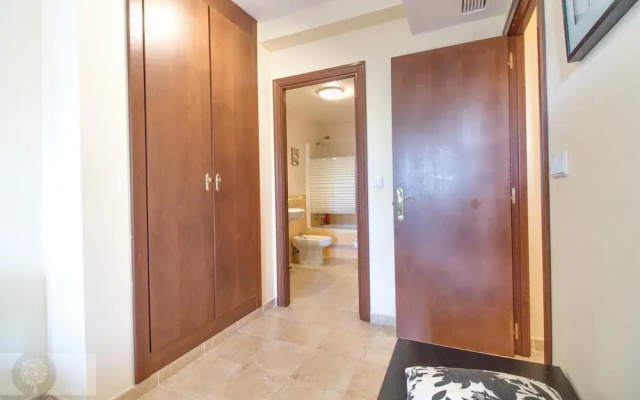 Charming 2-bedroom Apartment in Costa Esuri Golf