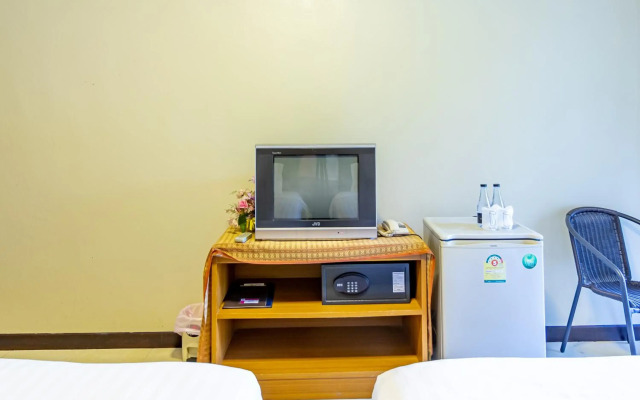 Silver Gold Garden Suvarnabhumi Airport Hotel