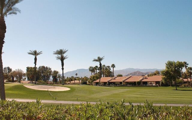 Bermuda Dunes Country Club