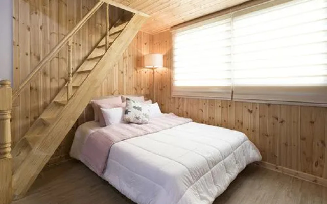 Gyeongju Feel House Pension