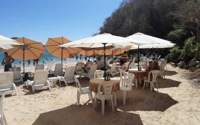Binniguenda Huatulco & Beach Club