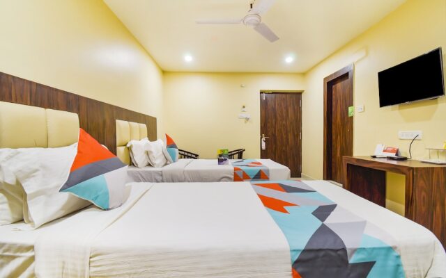 OYO 10153 Hotel Paradise Convention