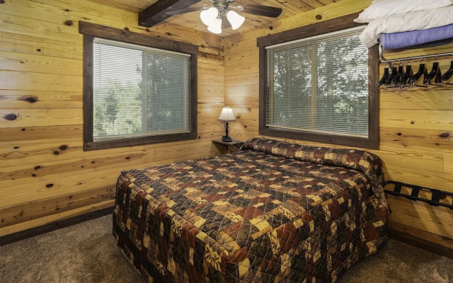 Freedom Ridge Cabins