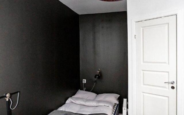 Eight Rooms