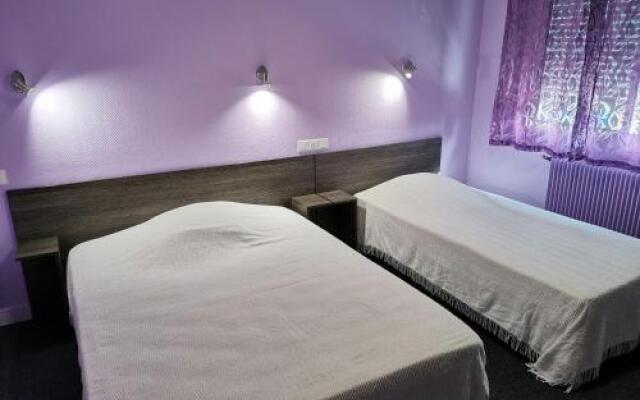 Hôtel Bar des Arènes