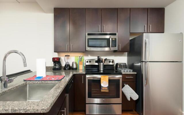 Fantastic Philly Fully Furnished Apartments