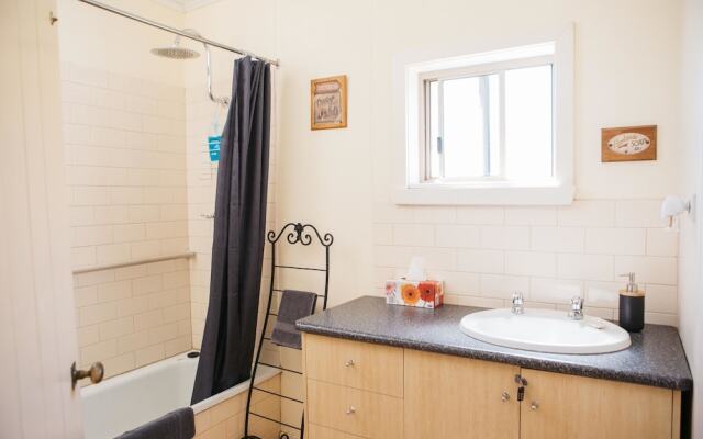 Bell's Cottage Collective