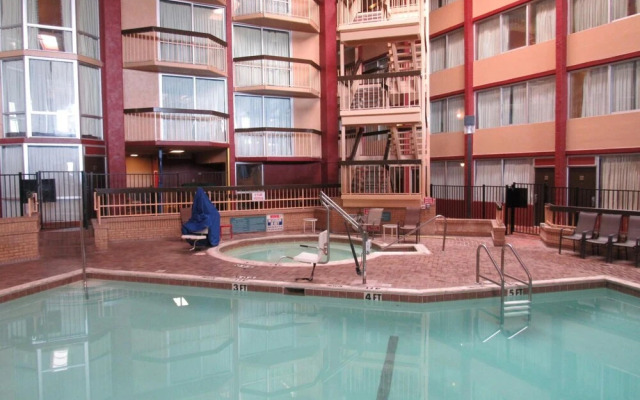 Ramada by Wyndham DFW Airport