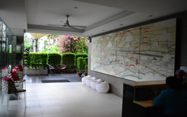 Trinity Silom Hotel