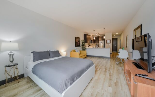 Pike's Place Lux Suites by Barsala