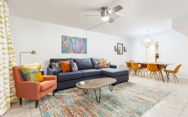 Scottsdale Living 2Br By Casago