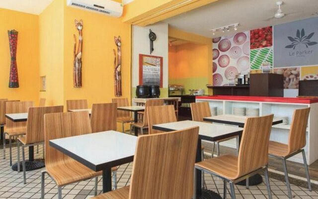 CHECK inn Express Taichung Fengchia