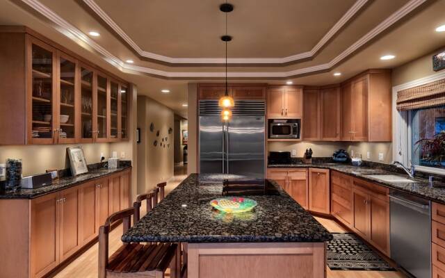 Waiakalua 4 Bedroom Home