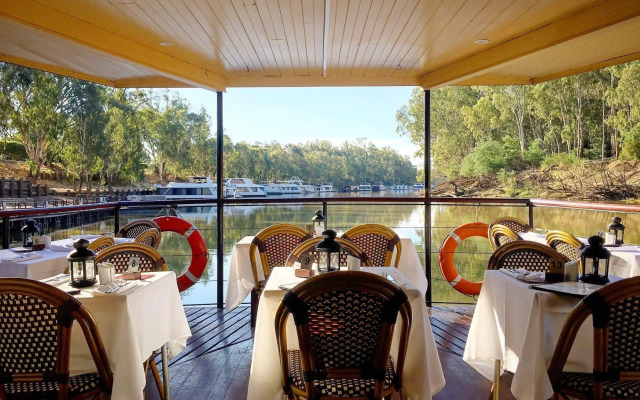 Paddlesteamer Emmylou Boatel