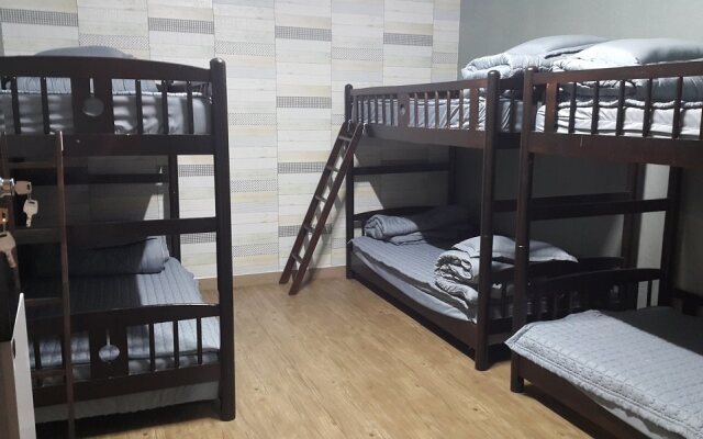 Panda Guesthouse - Hostel