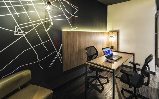 ibis Curitiba Batel