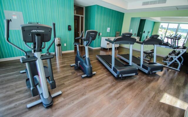 Holiday Inn Express & Suites Miami Airport East, an IHG Hotel