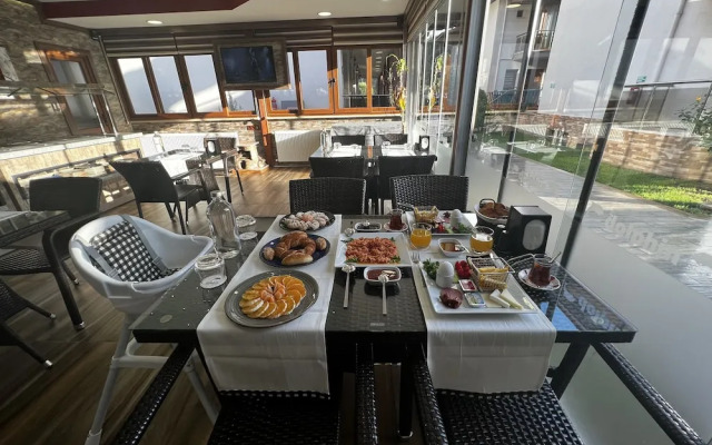 Sarigerme New Gate Hotel