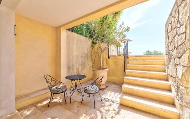 Villa Pertuades Villa with amazing sea view and swimming pool