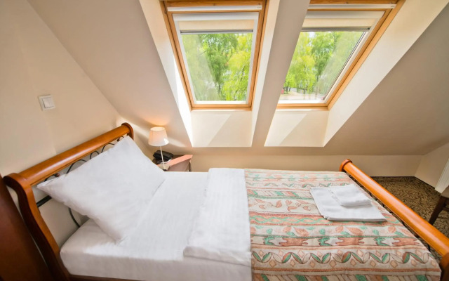 Mona Lisa Wellness & Spa