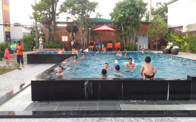 Tawan Anda Garden Hotel
