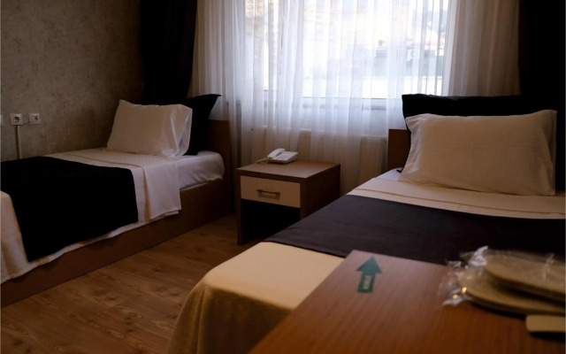 Rhisos otel