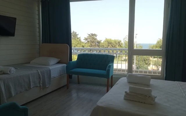 Helene Moonlight Otel
