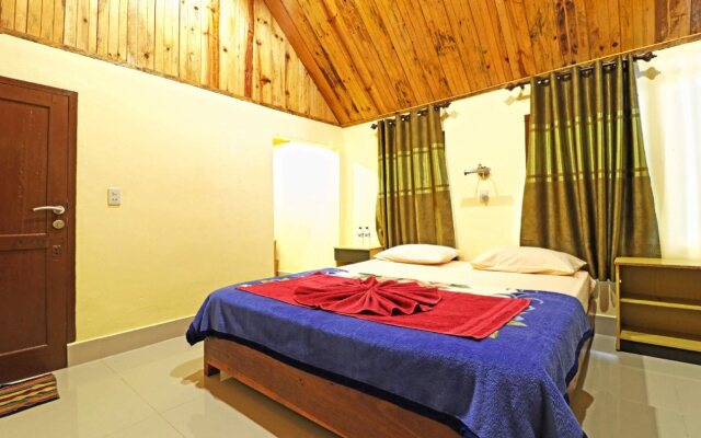 Tuk Tuk Timbul Bungalows