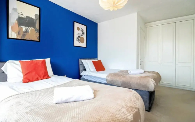 Host Stay Wiltshire Way