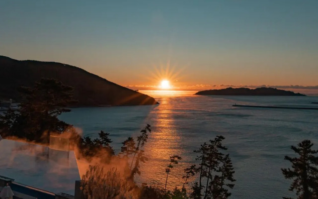 Hotel SangSang & Private SangSang Pool Villa