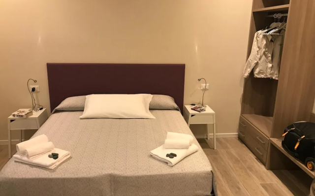 Honey Rooms