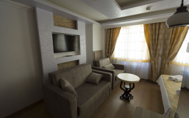 Harbour Suites Old City