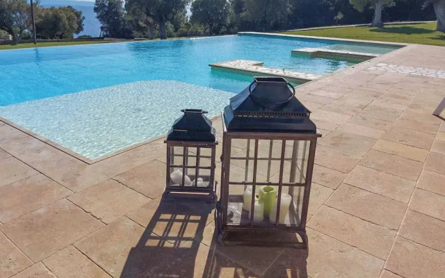 Sithonian Blue Royal Villa