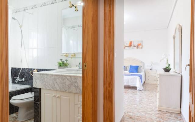 Fidalsa Villa Grand White House