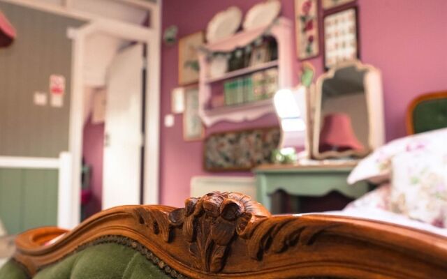 Dotty's Boutique B&B