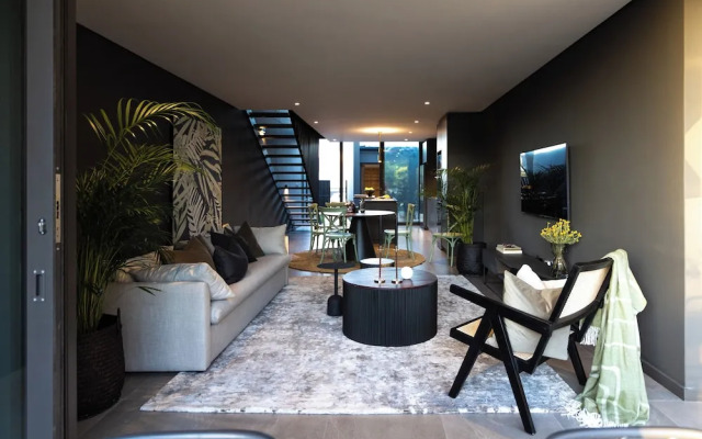 The Woods Luxury Homes - Elaleni Estate