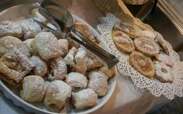 Lunartista Bed & Breakfast