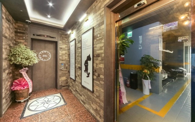 Tongyeong Hotel Hora