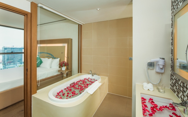 Novotel Danang Premier Han River