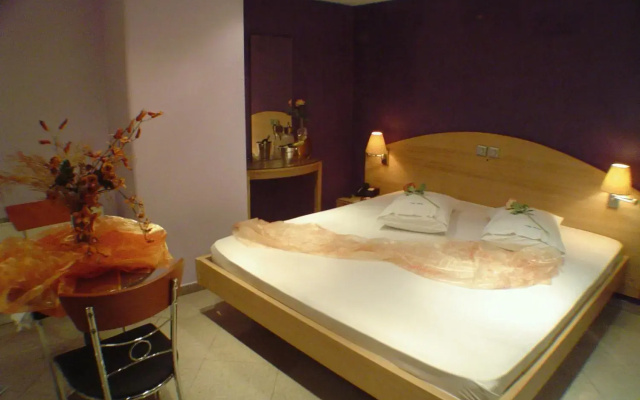 Hotel Niki Piraeus