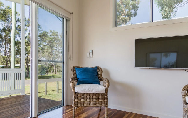 Surfside Cudmirrah Beach