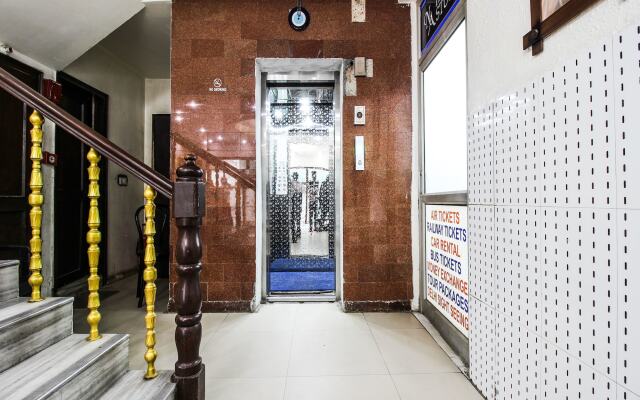 OYO 24801 Hotel Star Palace