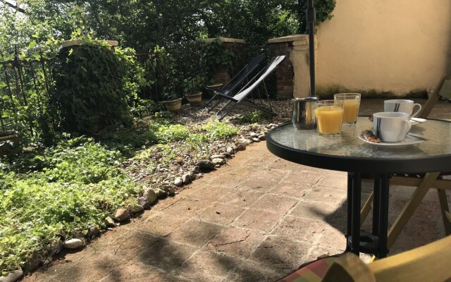 Holiday Zagreb Center Studio Apartment