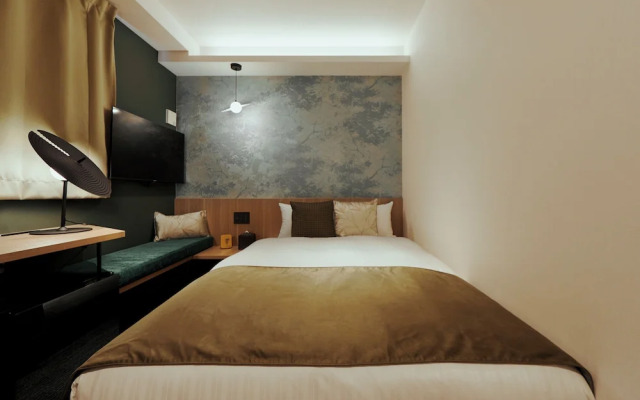 R Hotel Namba Daikokucho