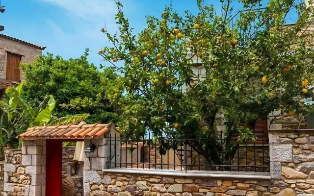 Platsa Seaview Retreat - A Stone-built Escape