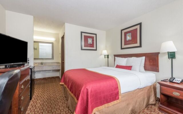 Days Inn Bloomington
