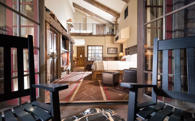 Big Cypress Lodge