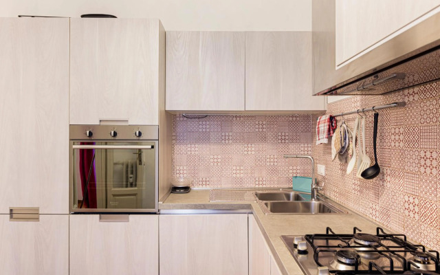 Restayled Chic Apartement