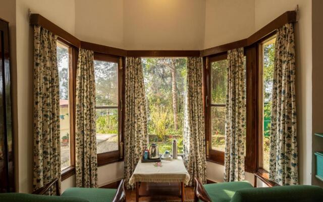 Lyn Eden - 3bhk villa near Company Garden by Roamhome